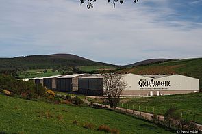 GlenAllachie Distillery von Außen