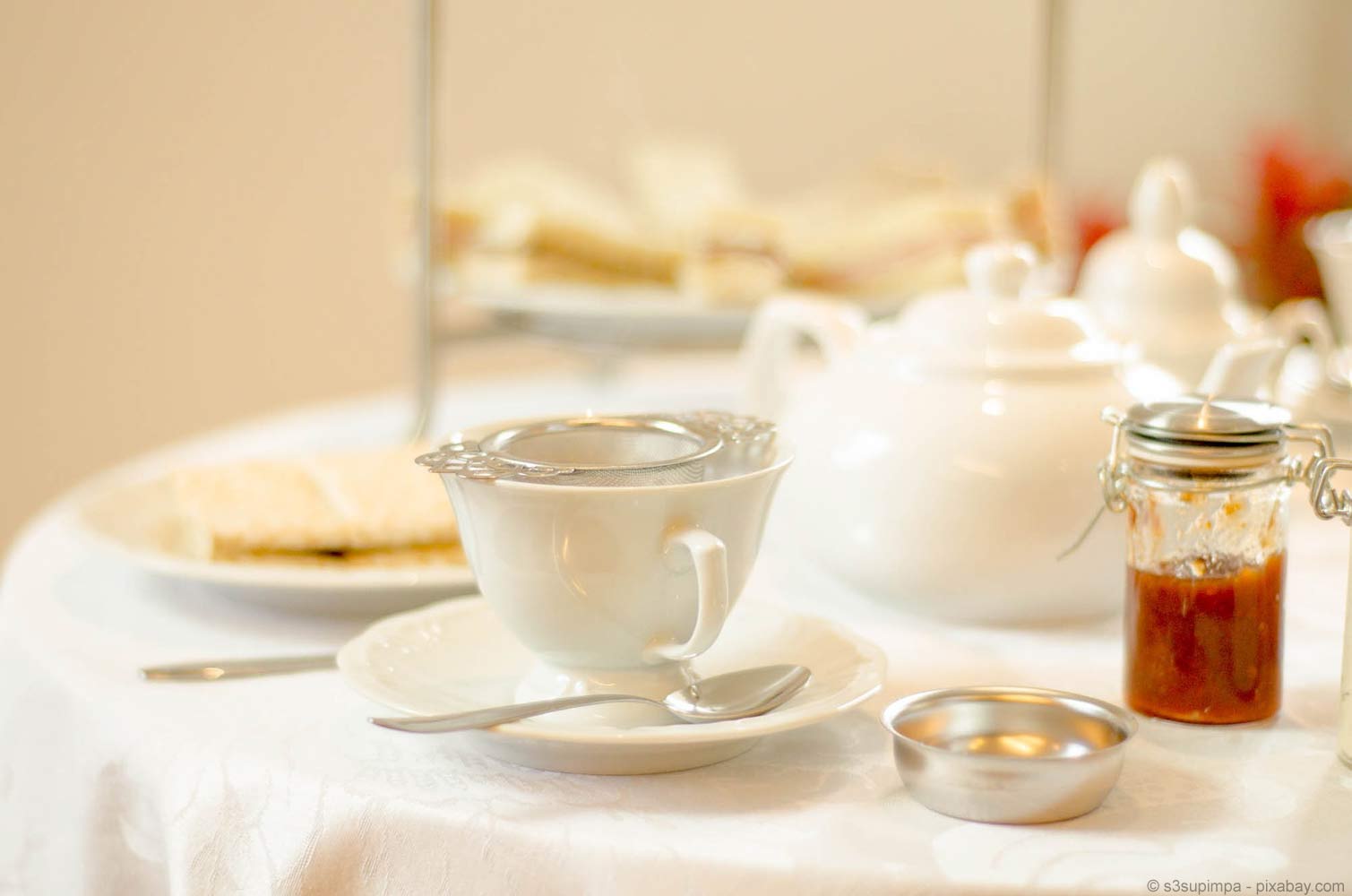 Gern gesehen an der Teetafel: Benimmtipps für den Afternoon Tea