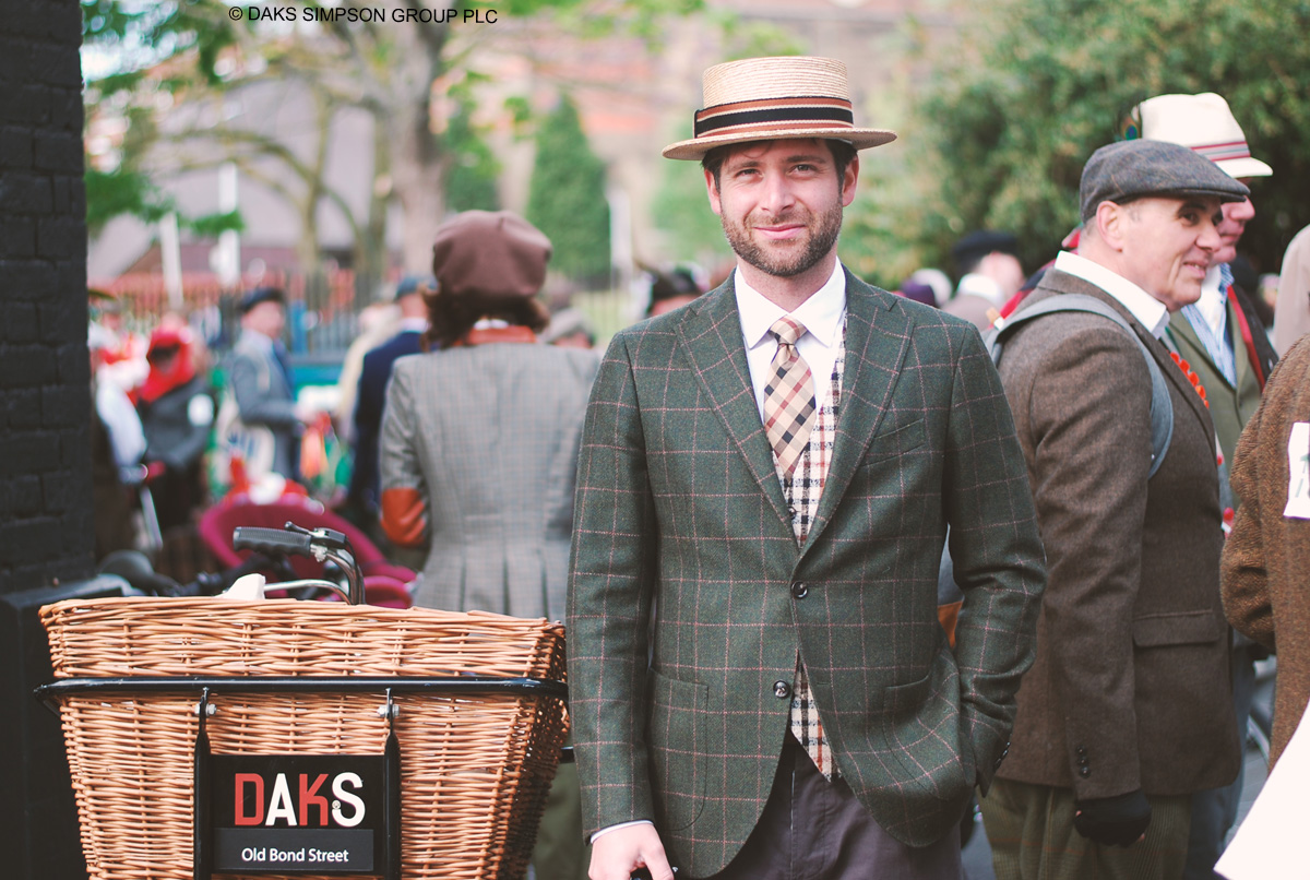 Stilsicher auf dem Rad: der Tweed Run